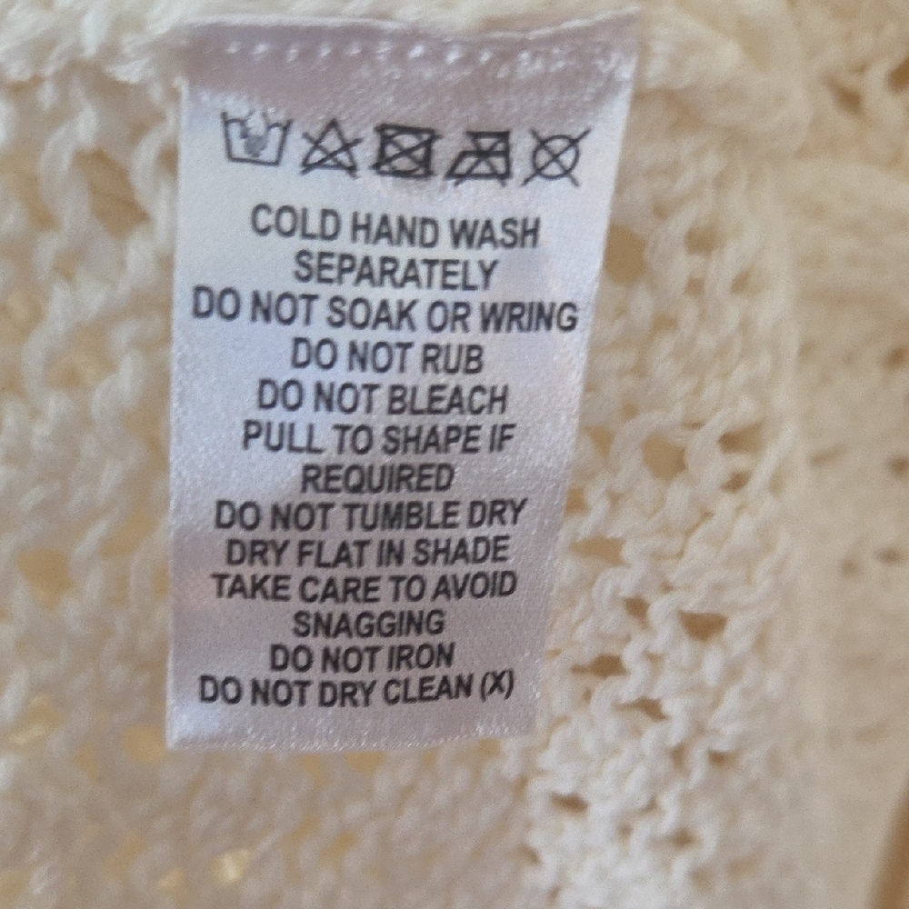 Meshki Cream Open Crochet Knit Top - Picture 3 of 9